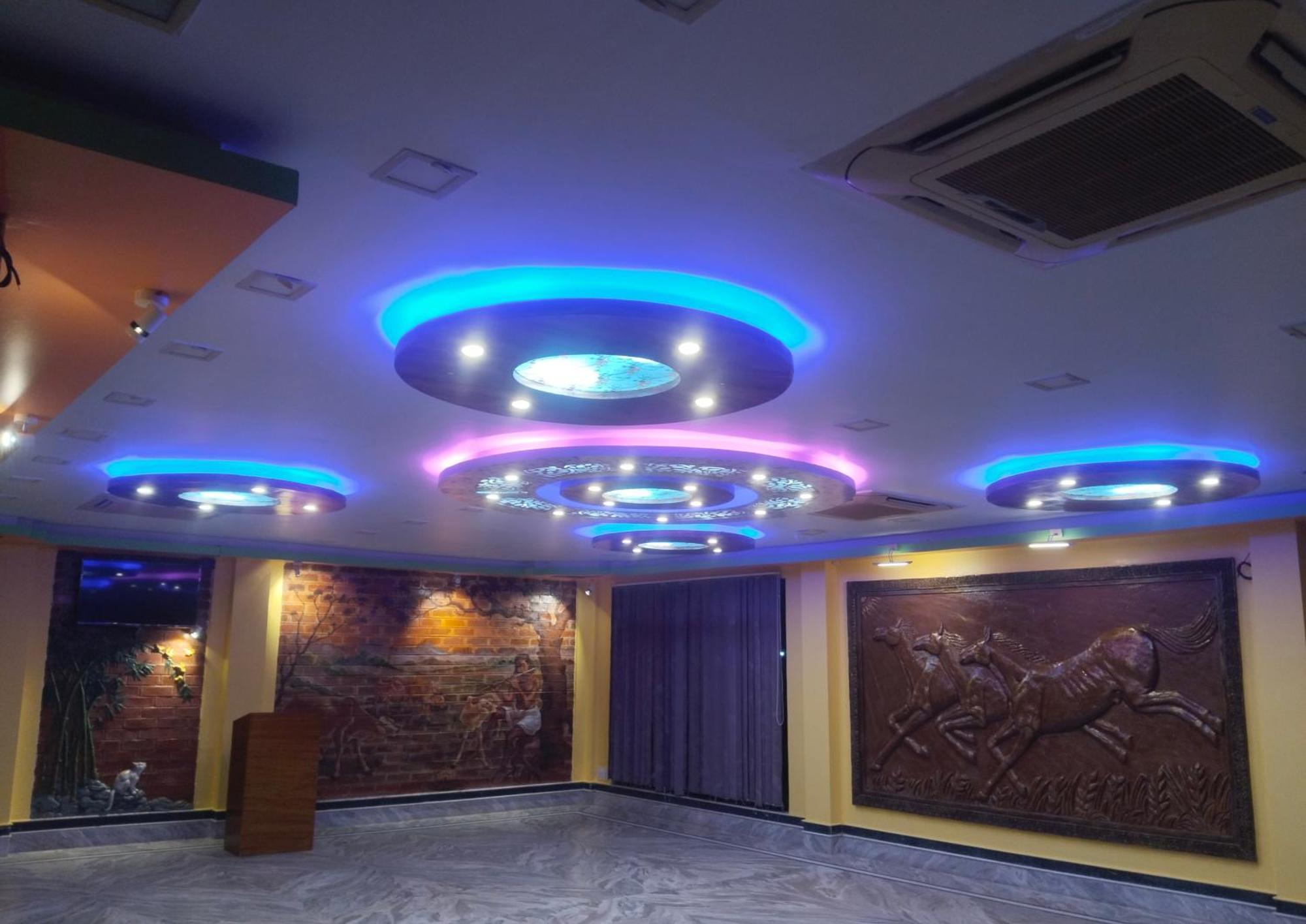 Whispering Woods Inn Bolpur Exteriér fotografie